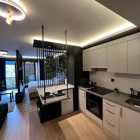 Prive Living Ξενοδοχείο *